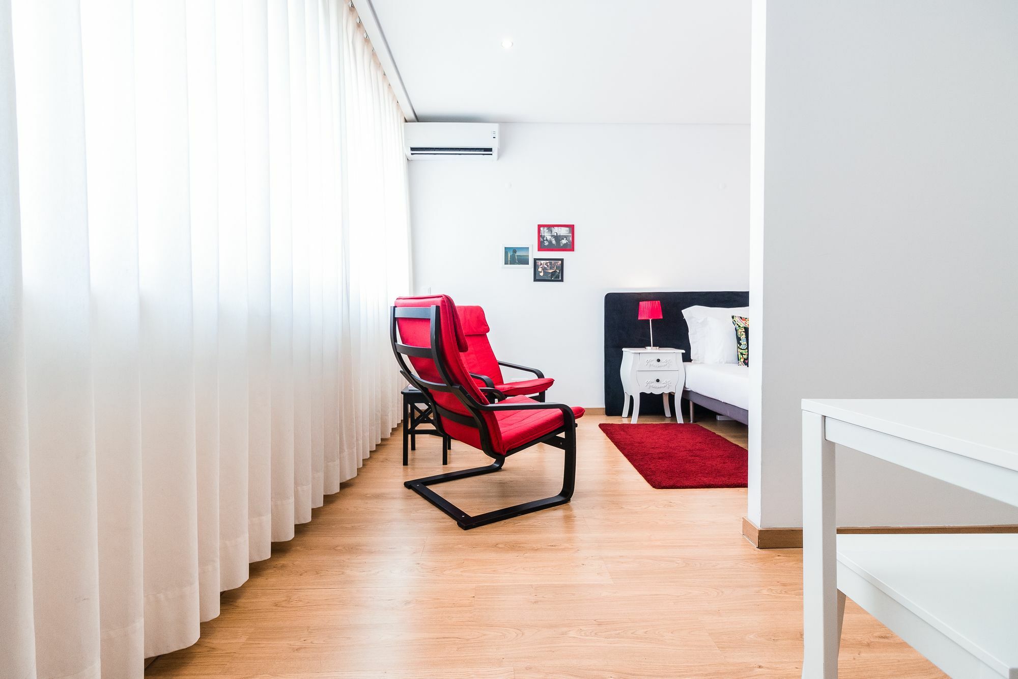 Stories Apartment *
